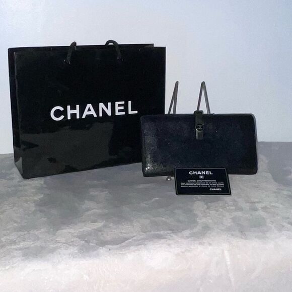 AUTHENTIC CHANEL LONG WALLET BLACK